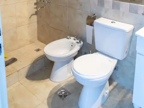Depto Tipo Casa 2 ambientes con 1 baño