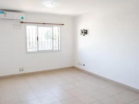 Bermudez 2700, Piso 2