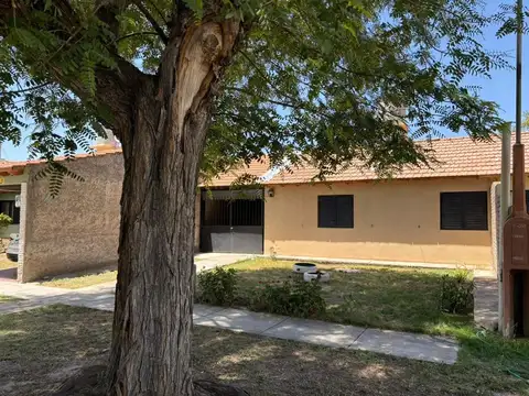 Casa en Venta en La Colonia, USD 65.000