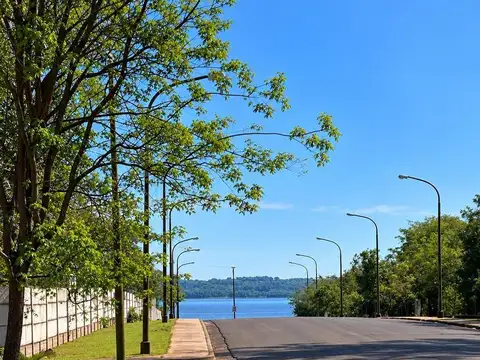 TF766 - TERRENO EN VENTA - AV. KOLPING CASI CENTENARIO