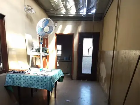 Ricardo Gutiérrez al 6500 e/ Marcos Paz y Chassaing