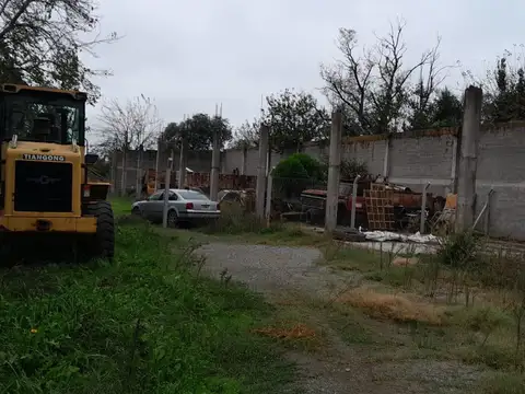 Galpon en Venta en Lisandro Olmos Etcheverry, USD 700.000