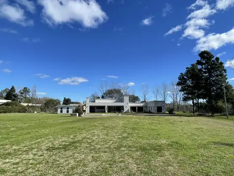 Casa en Venta, 4 Ambientes, en Barrio Cerrado La Escondida, Pilar, GBA Norte