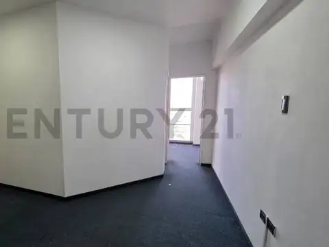 Oficinas local en venta en La Plata Zona Tribunales