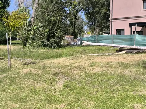 Terreno en Venta 15  mts Frente