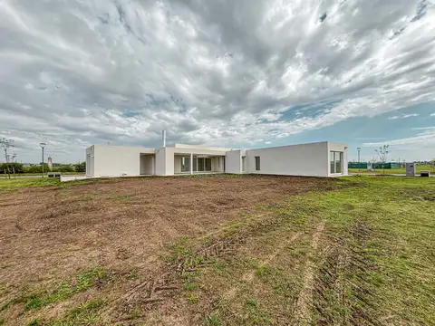 Casa en Venta en Funes, USD 498.000