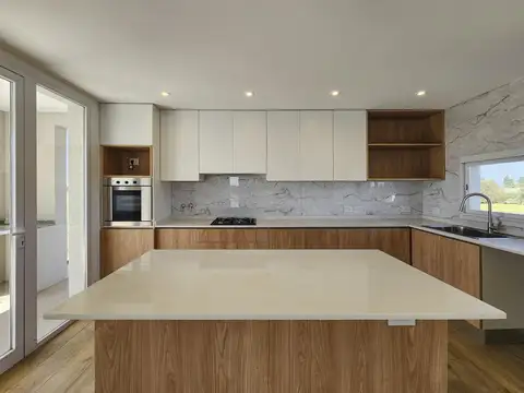 Casa en Venta en Funes, USD 498.000