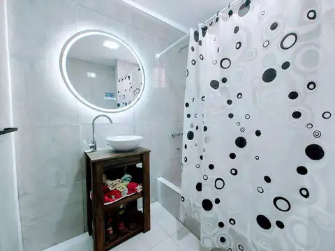 Depto Tipo Casa en Venta con 1 cocheras