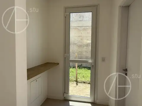 Casa en Venta en Laguna Grande, USD 629.000