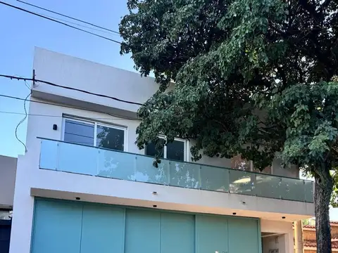 SE VENDE DEPARTAMENTO EN PLANTA ALTA -RECONQUISTA