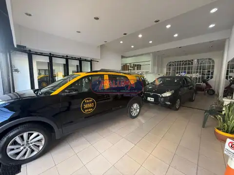 Local en Venta en Villa Luro, USD 270.000