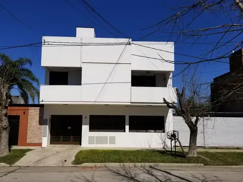 VENTA EDIFICIO DE 4 DEPARTAMENTOS