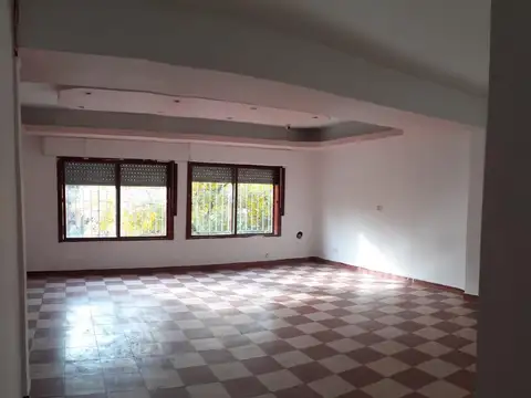 Depto Tipo Casa en Alquiler al Norte