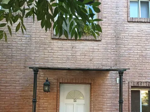 Casa en Alquiler de 2 dormitorios