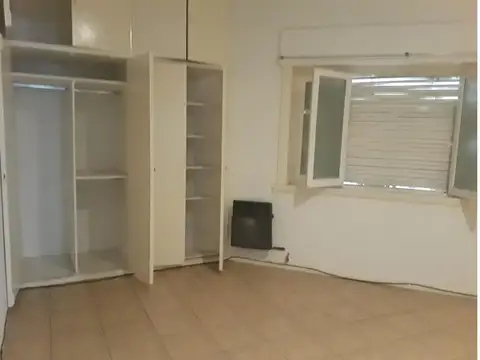 Depto Tipo Casa en Venta en Colegiales, USD 185.000