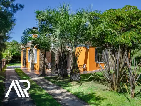 Casa en alquiler c/ cochera en Chihuahua