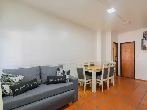 Depto Tipo Casa en Venta con 1 cocheras