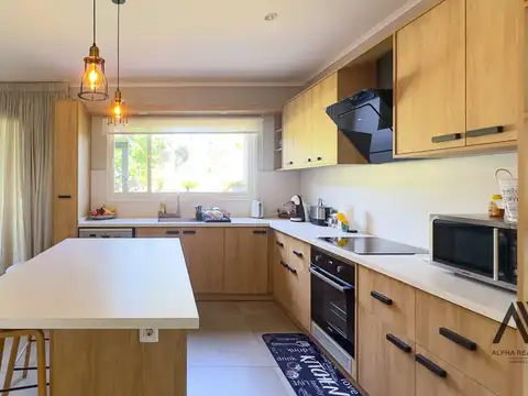 Casa en Venta al Oeste