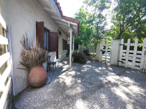 Casa en Venta en Grosellar, USD 140.000