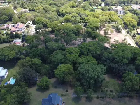 Terreno en Venta 48  mts Fondo