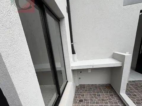 Depto Tipo Casa en Venta de 2 ambientes