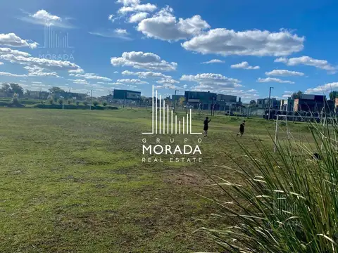Terreno Central en Santa Elisa, excelente ubicación.