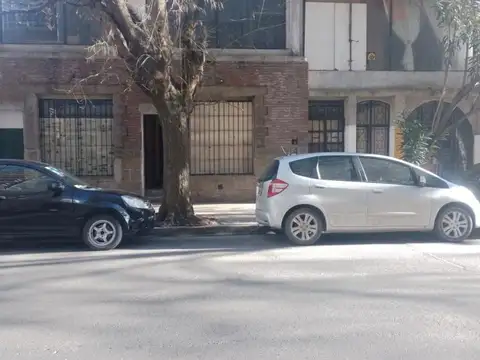 Santa Fe 2454 e/ Falucho y Gascón