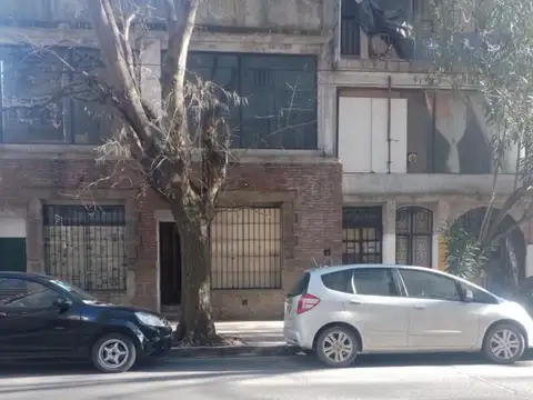 Santa Fe 2454 e/ Falucho y Gascón