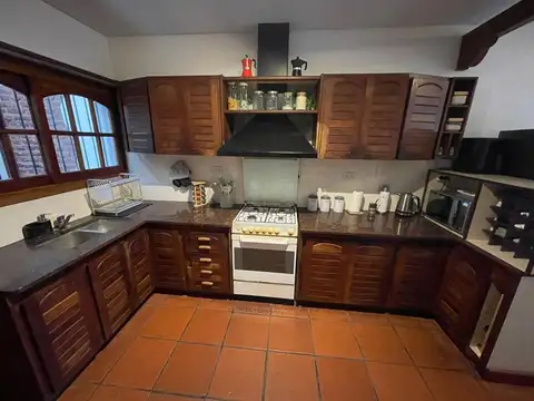 Casa en Alquiler al Oeste