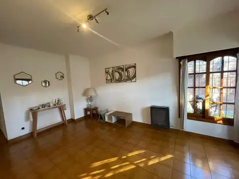 Casa en Alquiler de 3 dormitorios