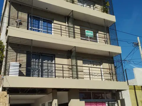 Monoambiente en venta en calle laprida