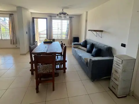 Departamento en Alquiler con 1 cocheras