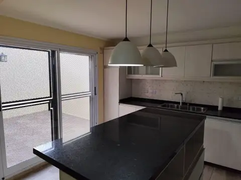 EXCELENTE CHALET DUPLEX EN ALQUILER - OLVIOS