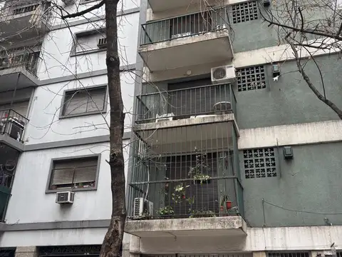 HERMOSO DPTO AL FRENTE 7* PISO LUMINOSO