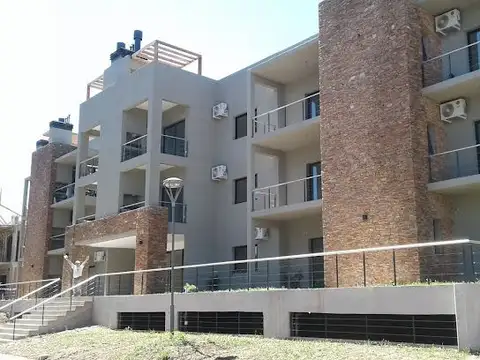 Casa en Venta en Moreno, USD 300.000