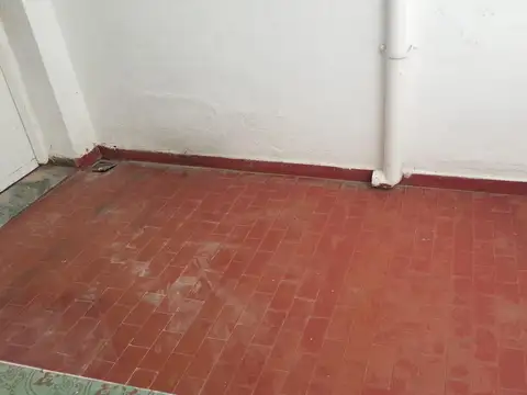 Roque Saenz Peña 2774 , Piso pb