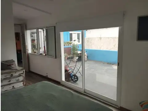 Depto Tipo Casa 4 ambientes con 2 baños