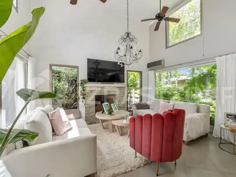 Casa en Venta en Villa Rosa, USD 265.000