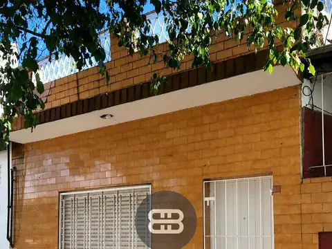Av. Cam. Real Moron 72