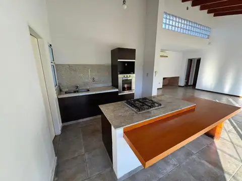 Casa en Alquiler en Hostal Del Sol Oeste, Rosario