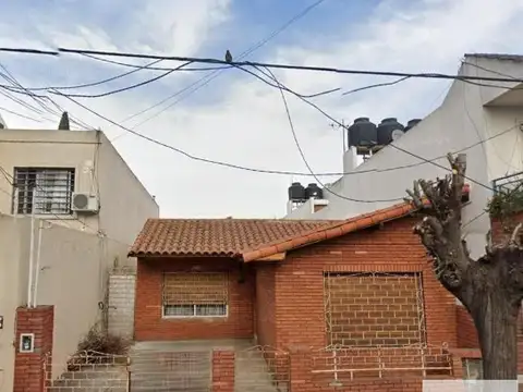 Terreno en venta - 215Mts2 - Ramos Mejía, La Matanza