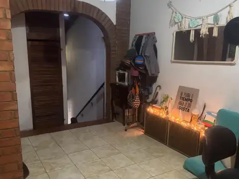 Depto Tipo Casa en Venta de 4 ambientes