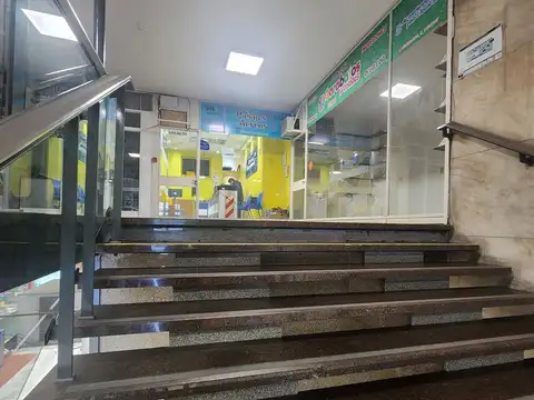 Local en Venta 61 años