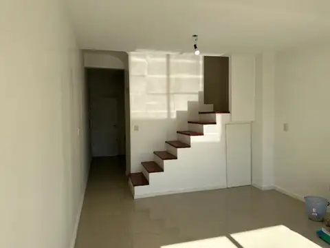 Casa triplex a la venta