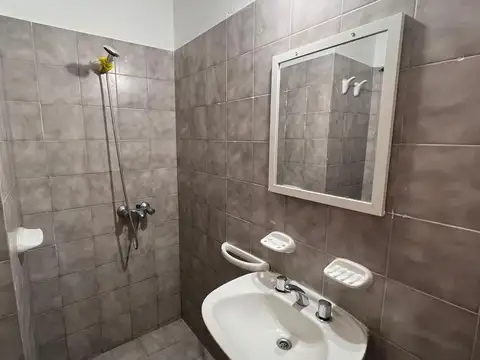 Departamento en Alquiler en Alto Alberdi, $ 620.000