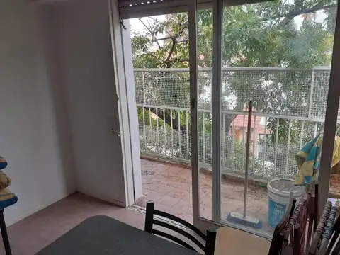 DEPTO. EN VENTA  - LA PLATA CENTRICO (APTO P/CREDITO HIPOTE)