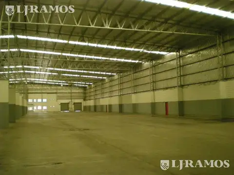 Depósito en Pilar