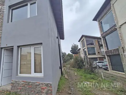 Depto Tipo Casa en Venta de 2 dormitorios