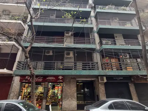 Peña 3100, Piso 8