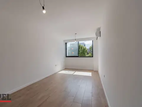 PAROISSIEN 2200, Piso 4